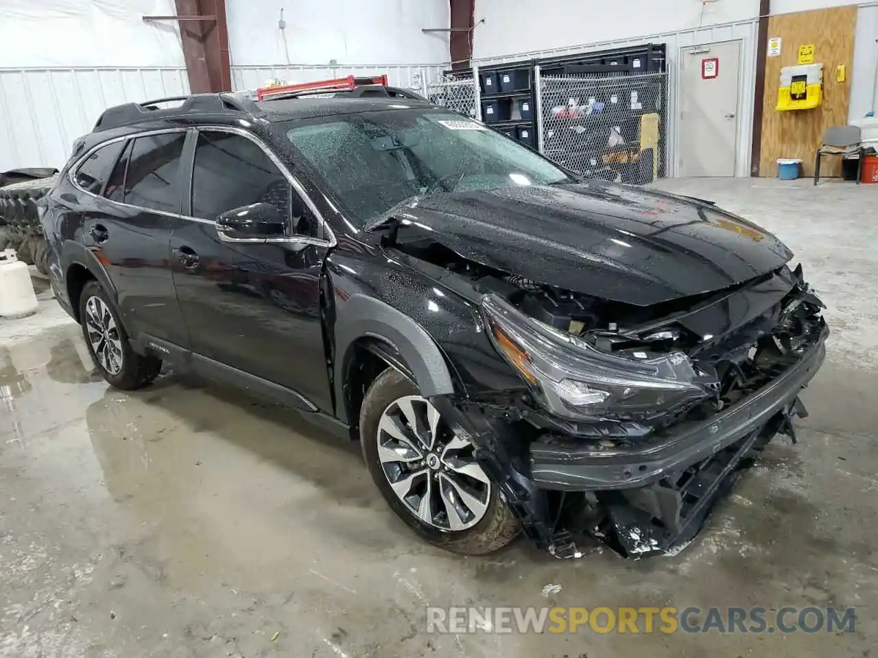 4 Photograph of a damaged car 4S4BTANC0R3216947 SUBARU OUTBACK 2024