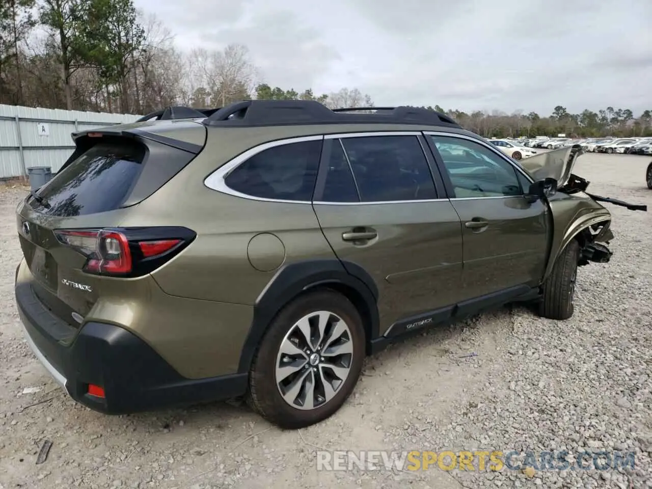 3 Photograph of a damaged car 4S4BTANC1R3257670 SUBARU OUTBACK 2024