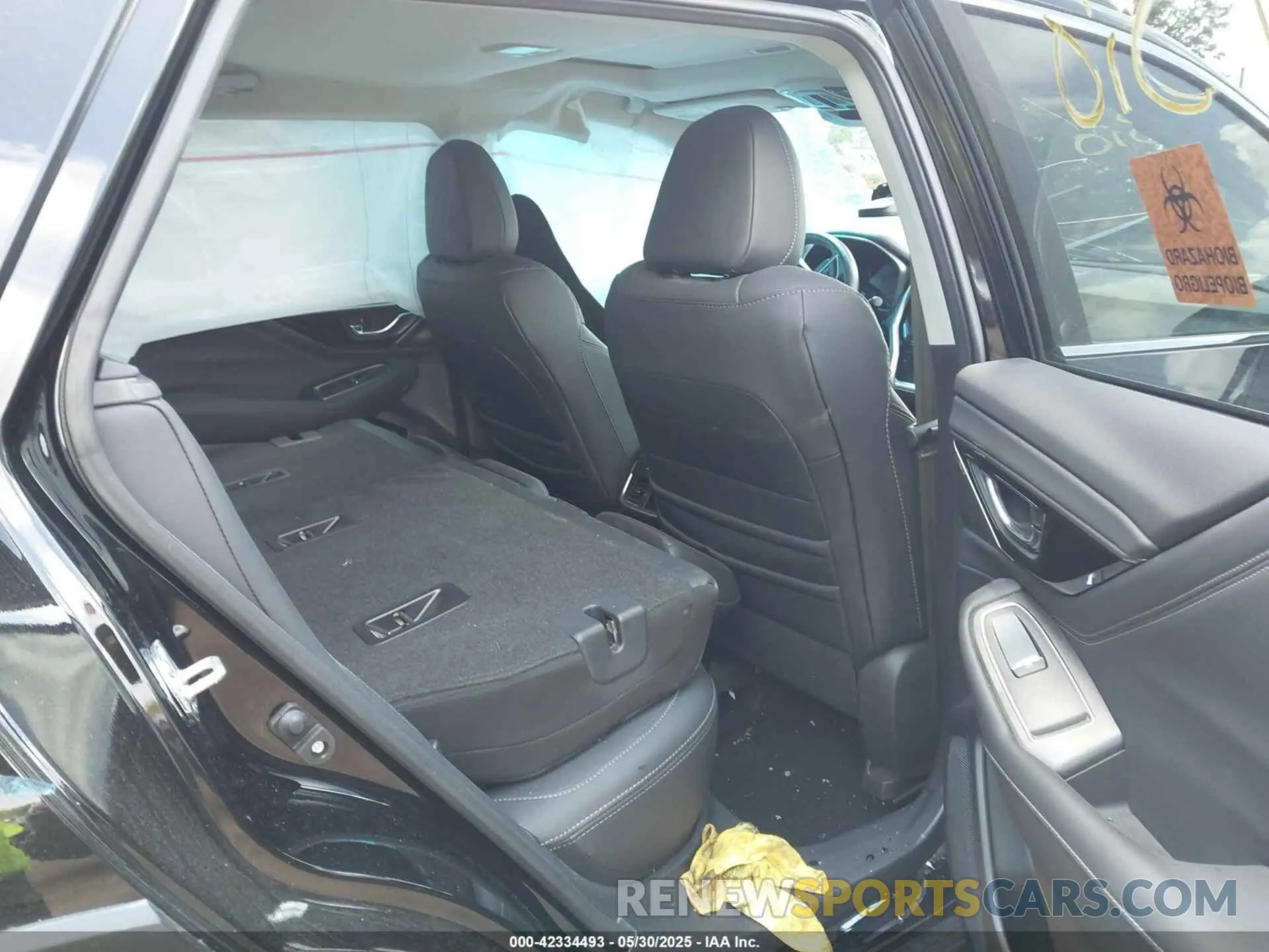 8 Photograph of a damaged car 4S4BTANC2R3224970 SUBARU OUTBACK 2024