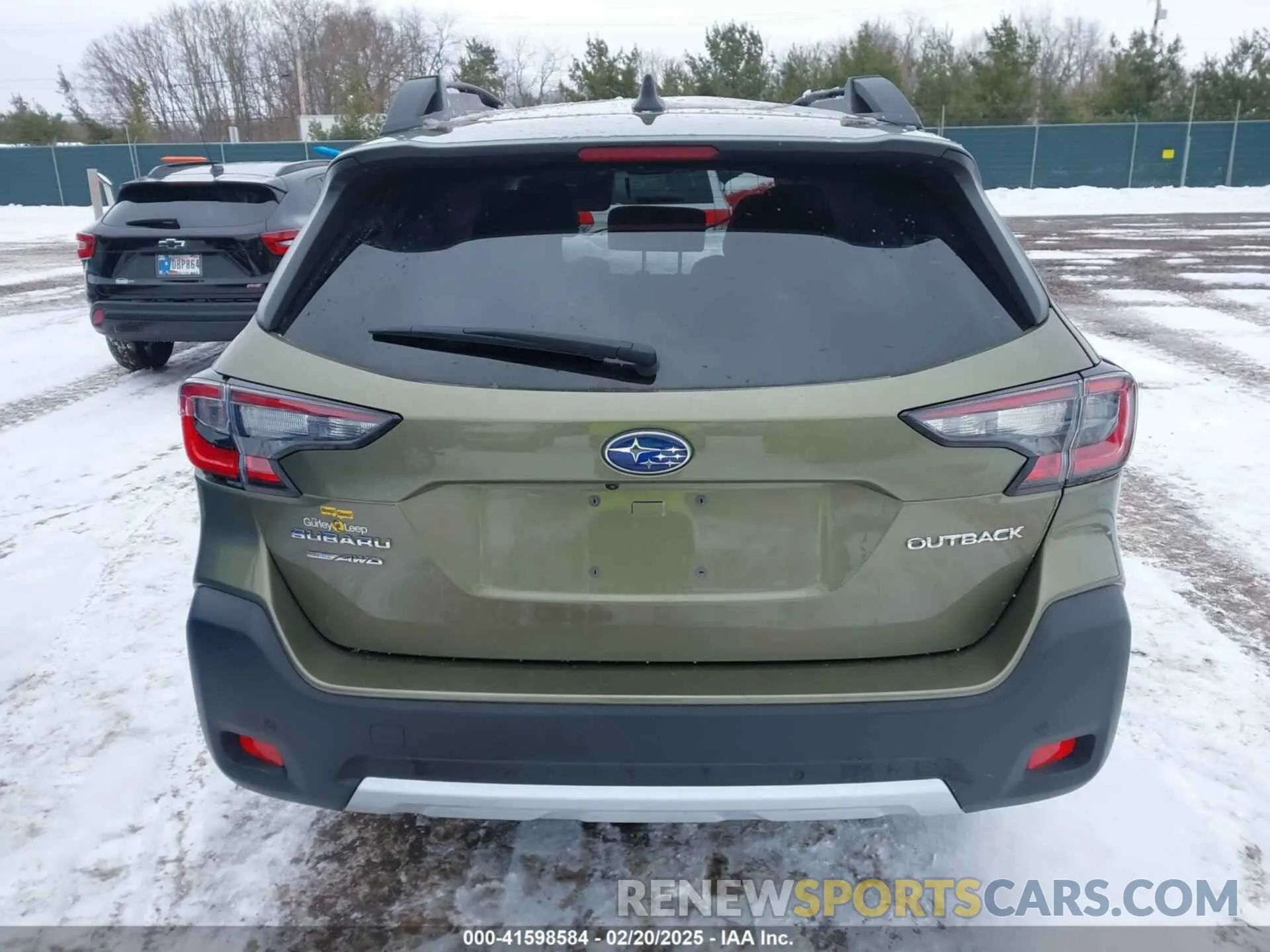14 Photograph of a damaged car 4S4BTANC3R3146408 SUBARU OUTBACK 2024