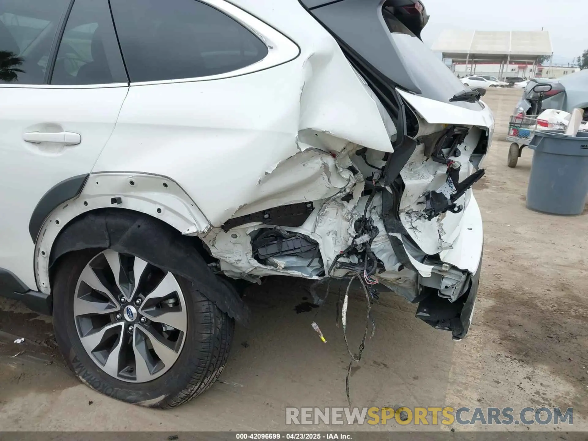6 Photograph of a damaged car 4S4BTANC3R3183376 SUBARU OUTBACK 2024