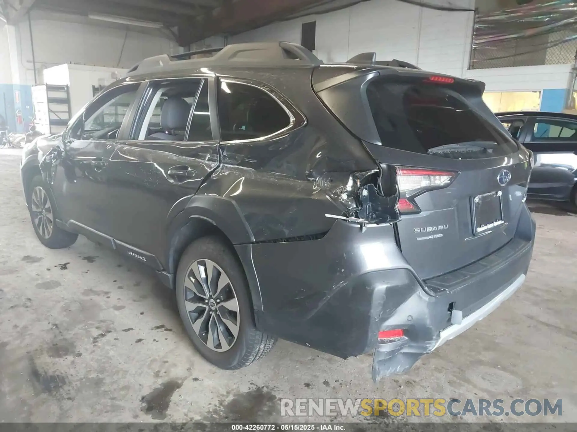 3 Photograph of a damaged car 4S4BTANC3R3197620 SUBARU OUTBACK 2024