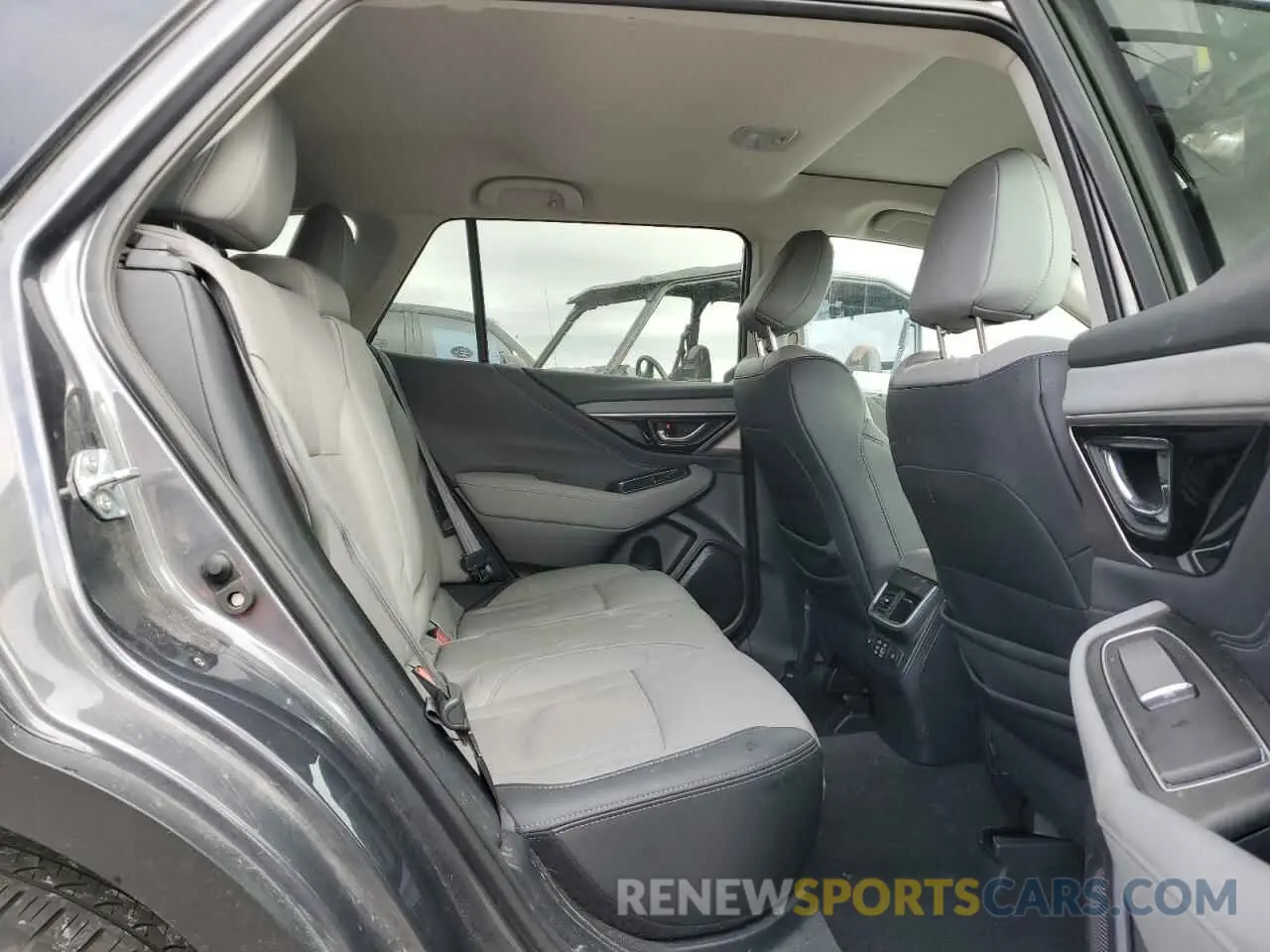 10 Photograph of a damaged car 4S4BTANC4R3173777 SUBARU OUTBACK 2024