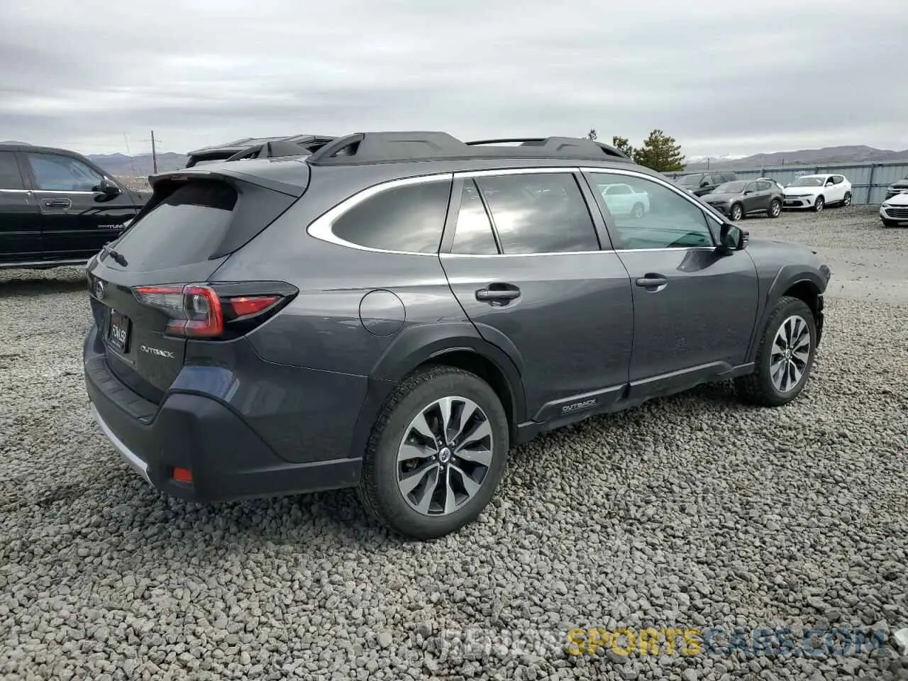 3 Photograph of a damaged car 4S4BTANC4R3173777 SUBARU OUTBACK 2024