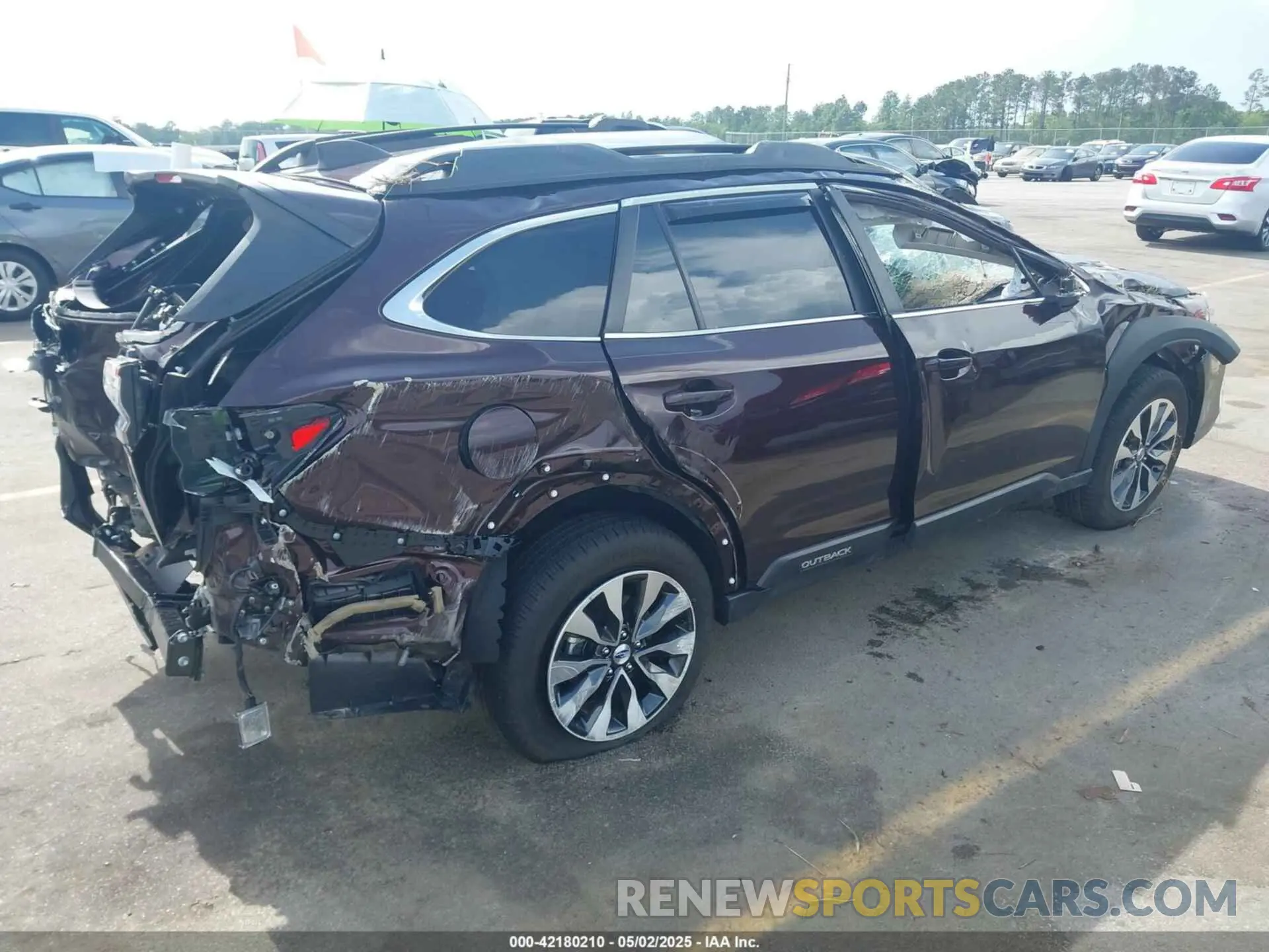4 Photograph of a damaged car 4S4BTANC7R3283366 SUBARU OUTBACK 2024