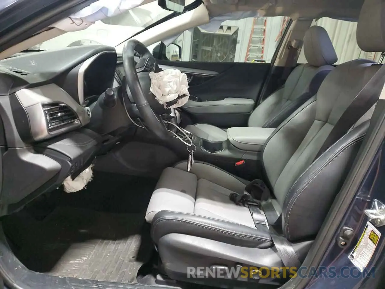 7 Photograph of a damaged car 4S4BTANC9R3235044 SUBARU OUTBACK 2024