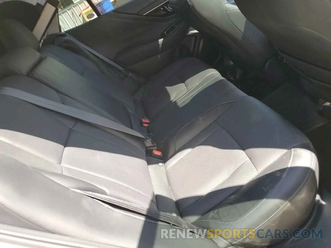 11 Photograph of a damaged car 4S4BTANCXR3111008 SUBARU OUTBACK 2024