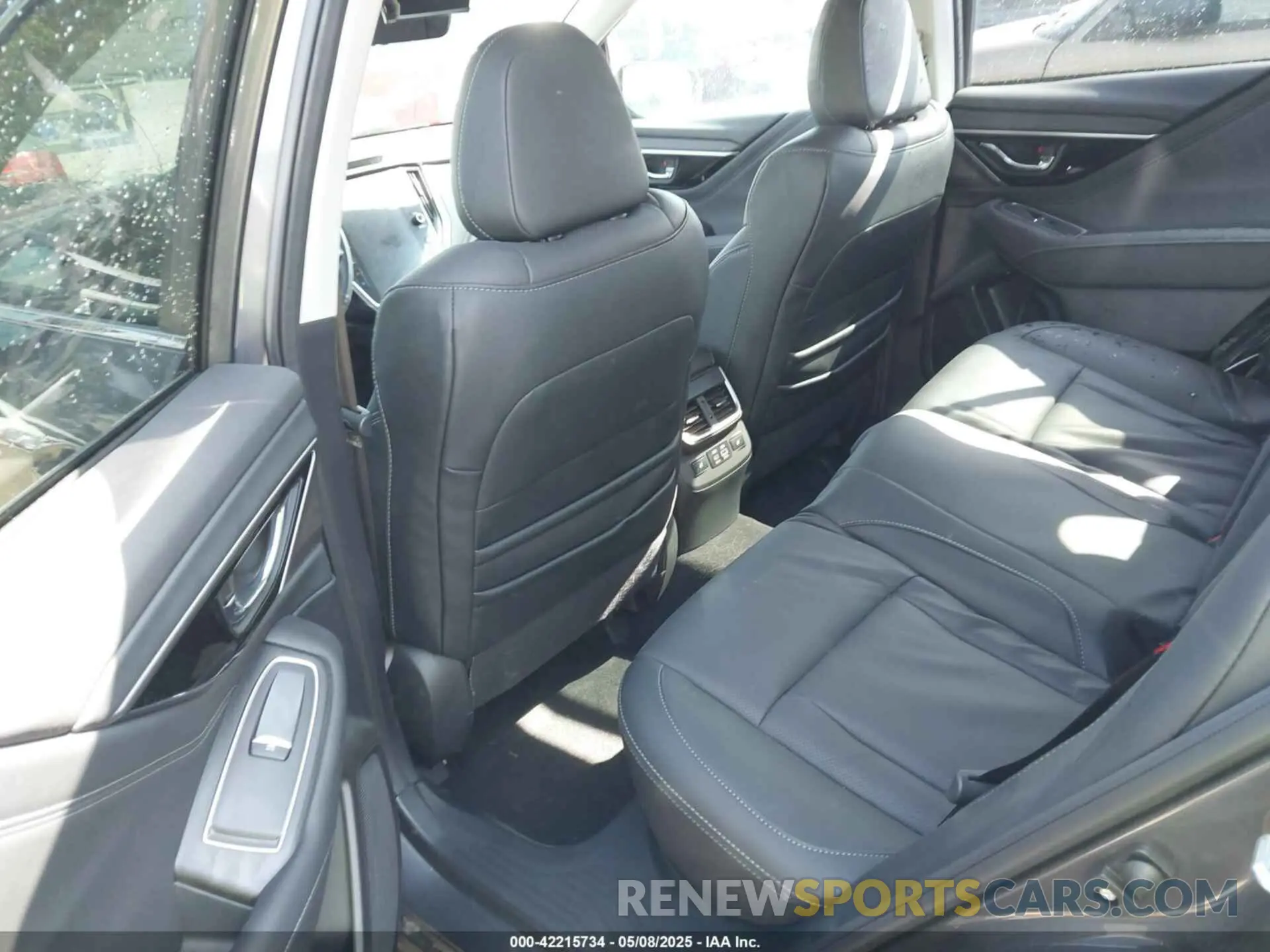 8 Photograph of a damaged car 4S4BTANCXR3191118 SUBARU OUTBACK 2024