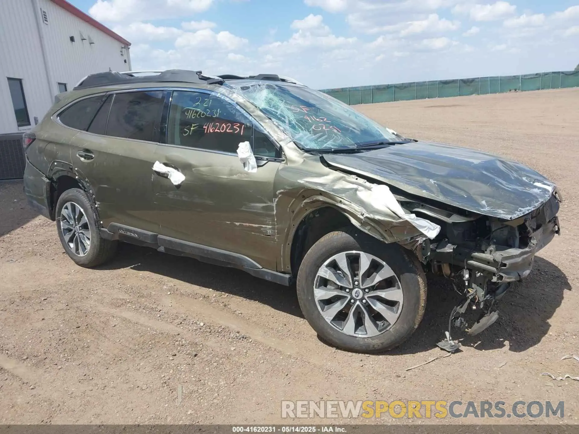 1 Photograph of a damaged car 4S4BTAPC1R3153841 SUBARU OUTBACK 2024