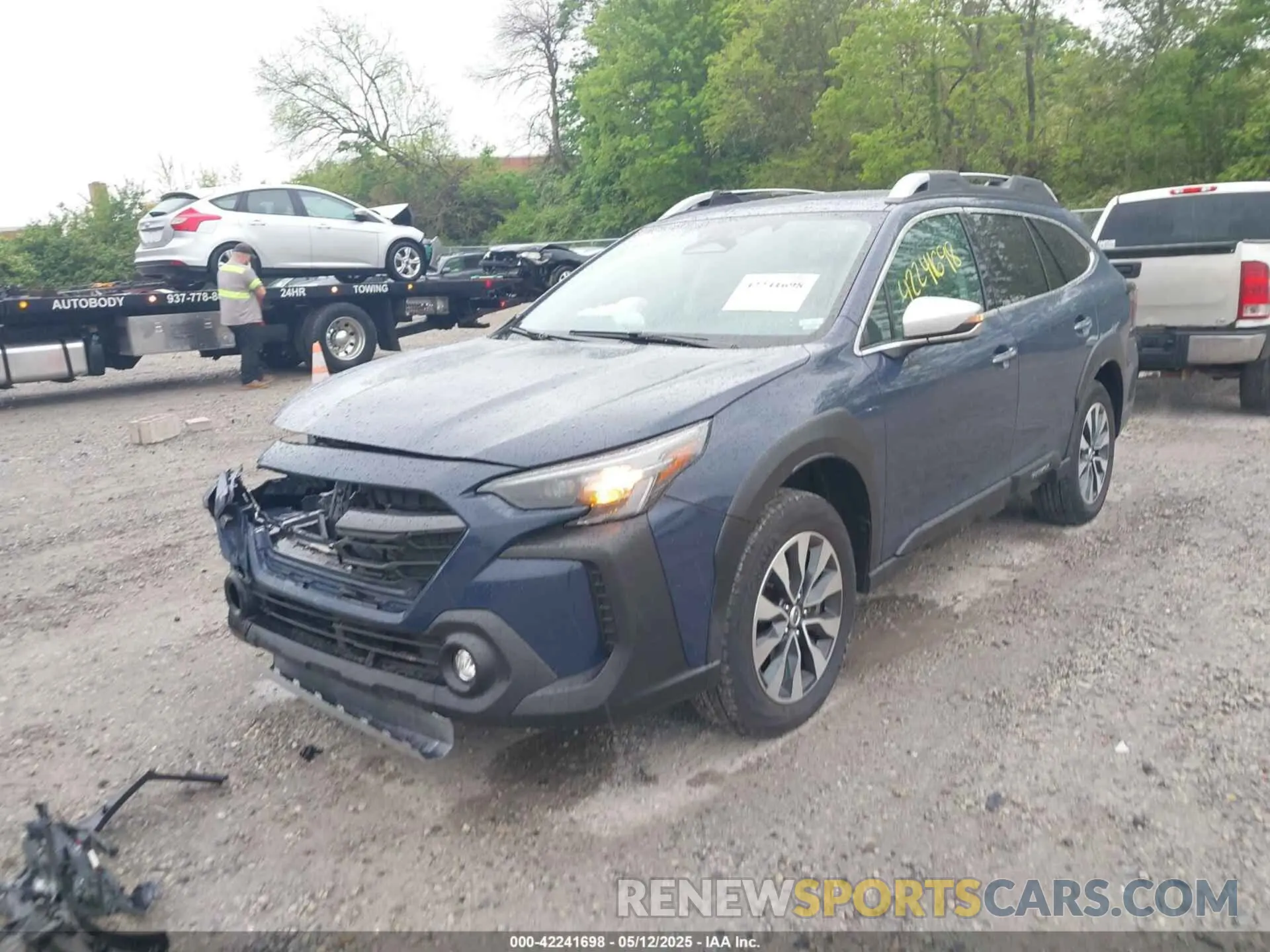 2 Photograph of a damaged car 4S4BTAPC8R3102174 SUBARU OUTBACK 2024