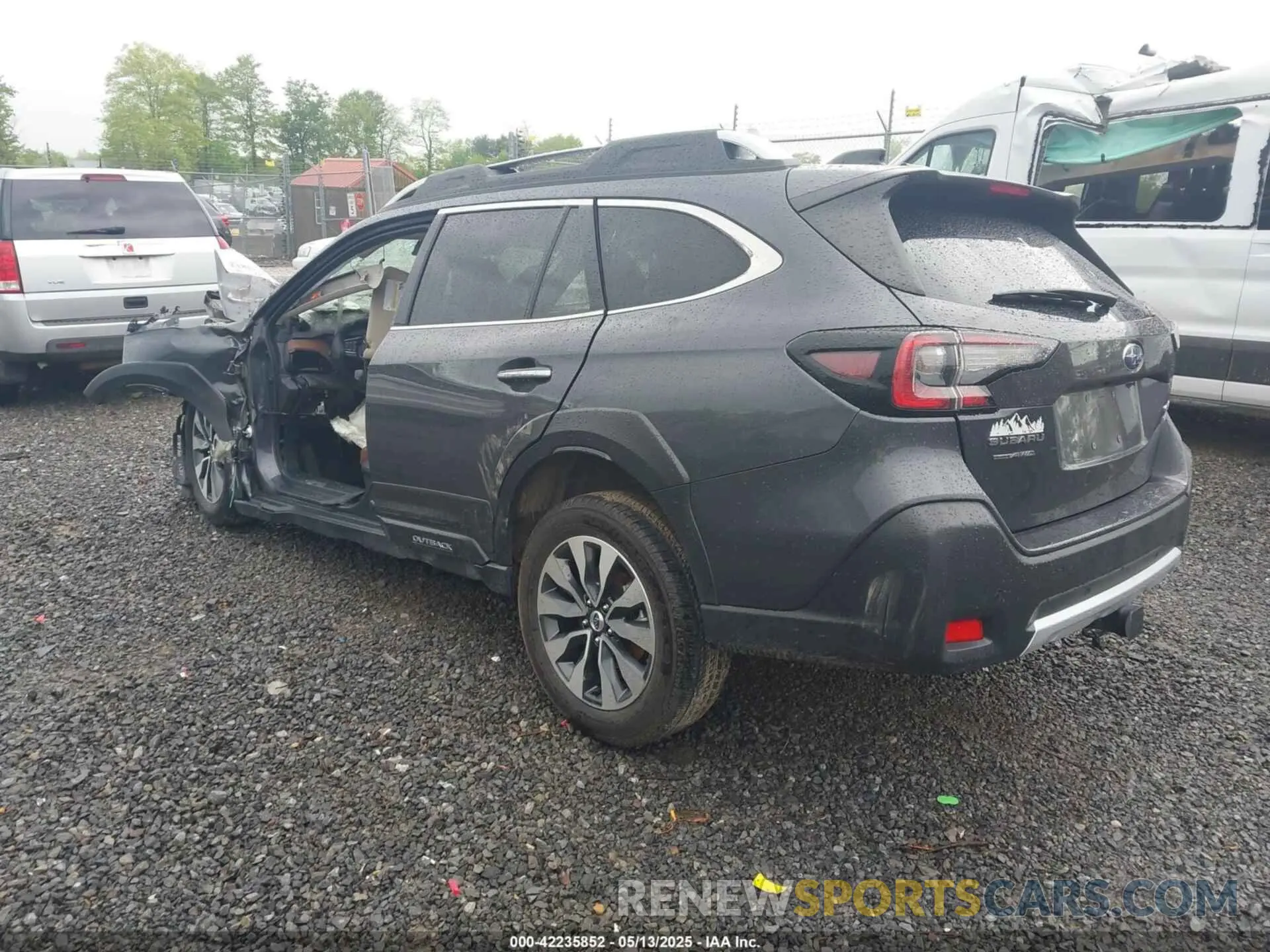 3 Photograph of a damaged car 4S4BTAPCXR3102970 SUBARU OUTBACK 2024