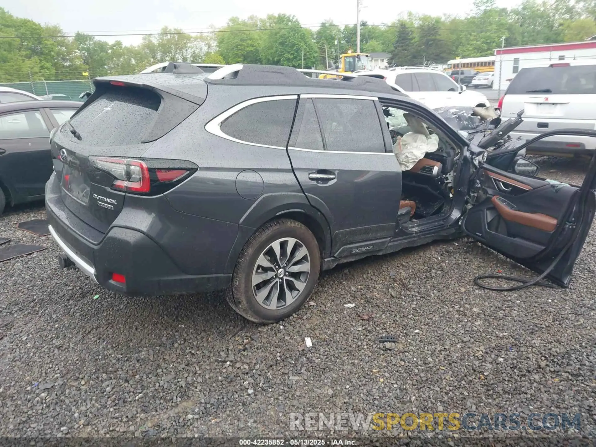 4 Photograph of a damaged car 4S4BTAPCXR3102970 SUBARU OUTBACK 2024