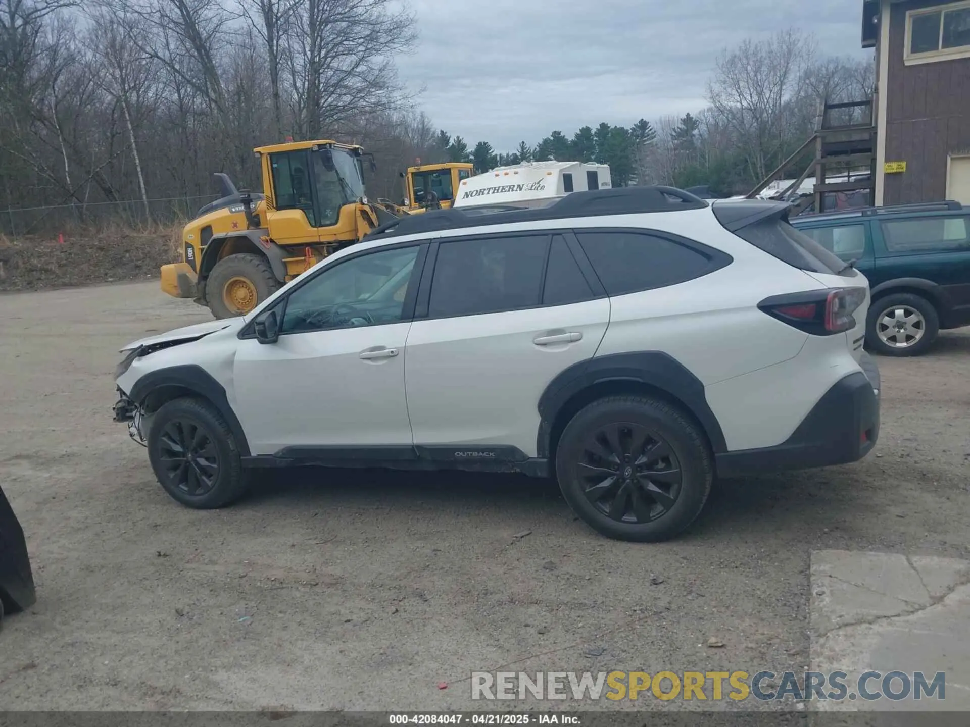 14 Photograph of a damaged car 4S4BTGLD0R3277147 SUBARU OUTBACK 2024