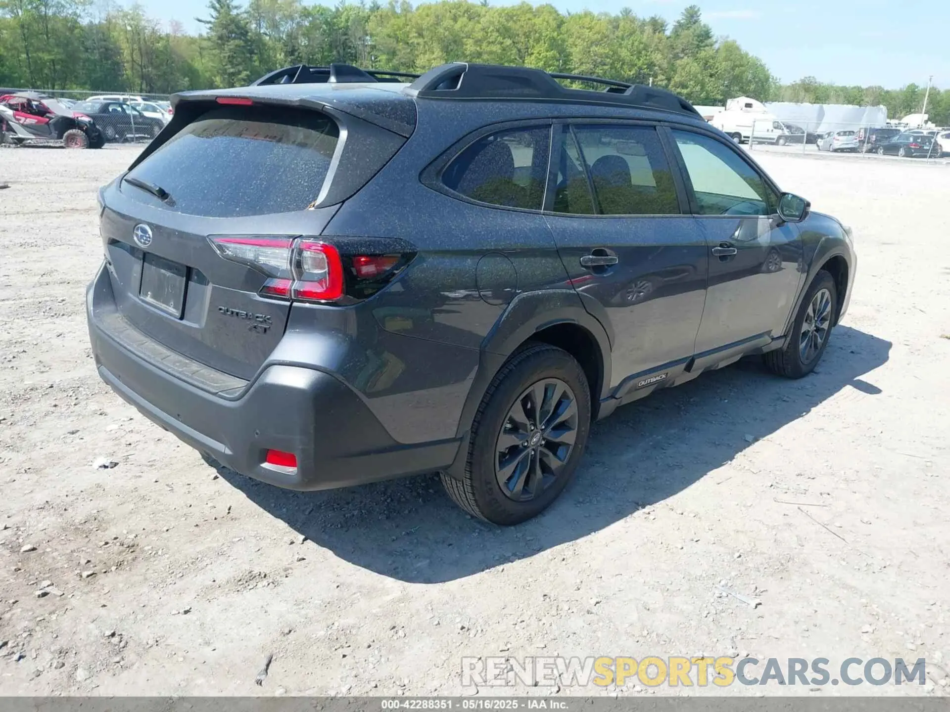 4 Photograph of a damaged car 4S4BTGLD1R3184539 SUBARU OUTBACK 2024