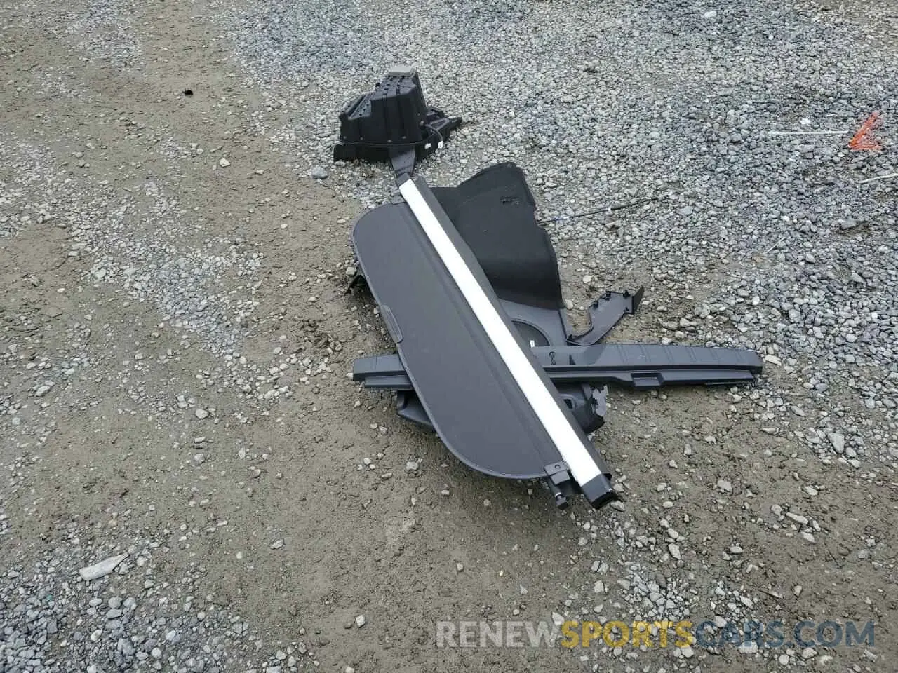 13 Photograph of a damaged car 4S4BTGND7R3177303 SUBARU OUTBACK 2024