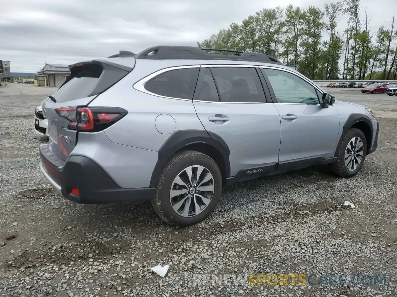 3 Photograph of a damaged car 4S4BTGND7R3177303 SUBARU OUTBACK 2024