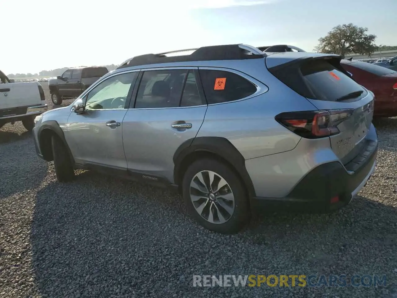 2 Photograph of a damaged car 4S4BTGPD2R3209295 SUBARU OUTBACK 2024
