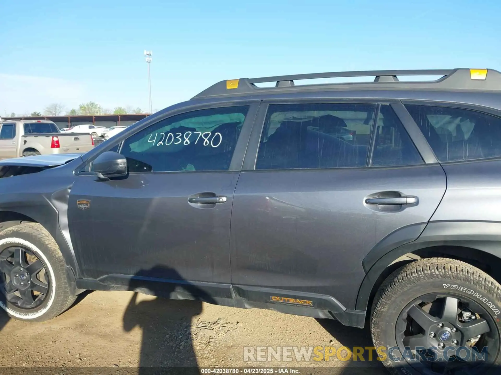 14 Photograph of a damaged car 4S4BTGUD4R3264125 SUBARU OUTBACK 2024