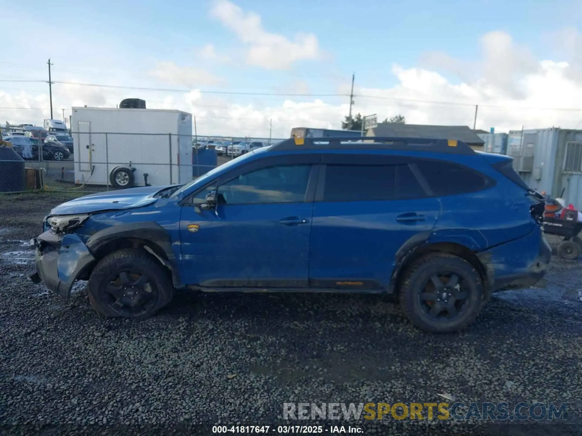 14 Photograph of a damaged car 4S4BTGUD6R3161028 SUBARU OUTBACK 2024