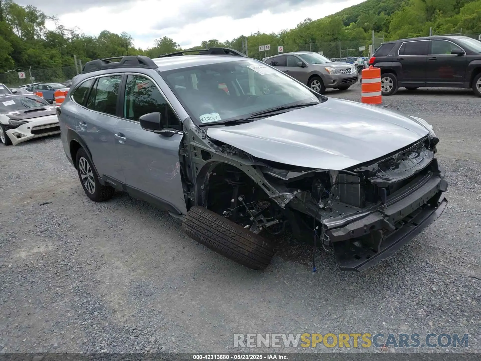 1 Photograph of a damaged car 4S4BTAAC9S3138891 SUBARU OUTBACK 2025
