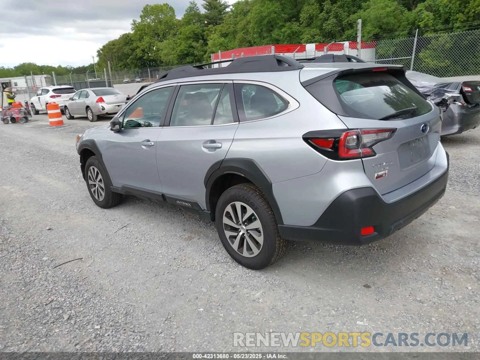 3 Photograph of a damaged car 4S4BTAAC9S3138891 SUBARU OUTBACK 2025