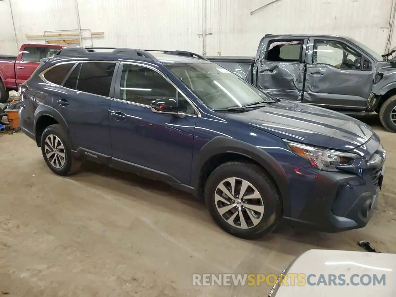 4 Photograph of a damaged car 4S4BTADC2S3165944 SUBARU OUTBACK 2025