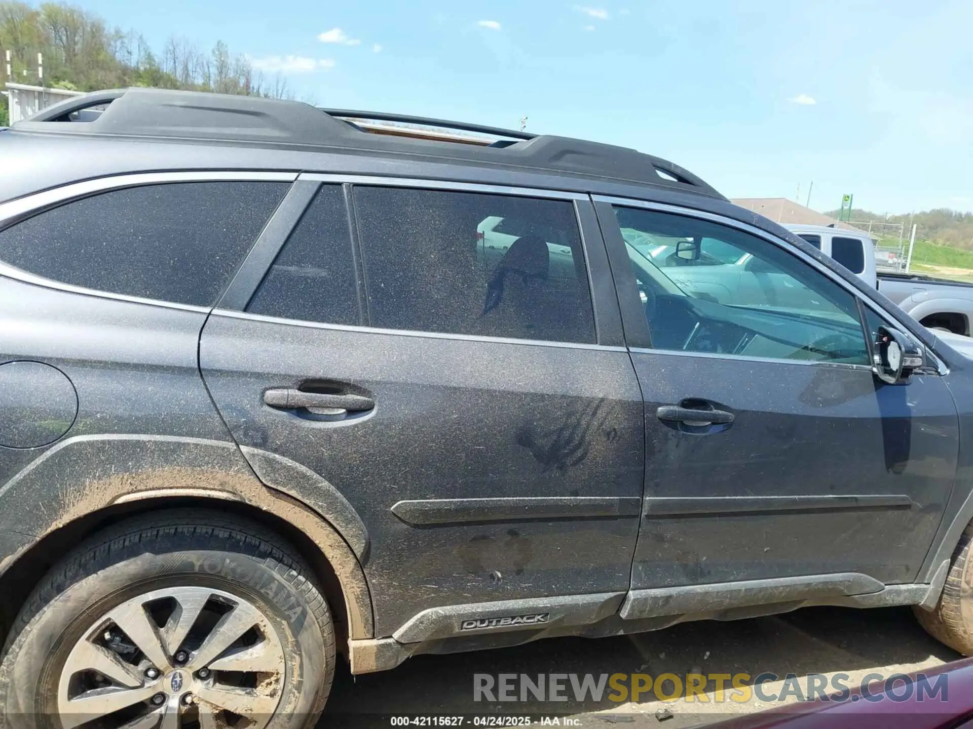 12 Photograph of a damaged car 4S4BTADC5S3211153 SUBARU OUTBACK 2025