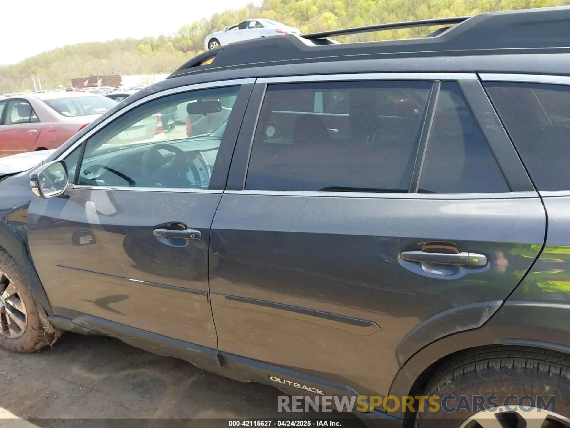 13 Photograph of a damaged car 4S4BTADC5S3211153 SUBARU OUTBACK 2025