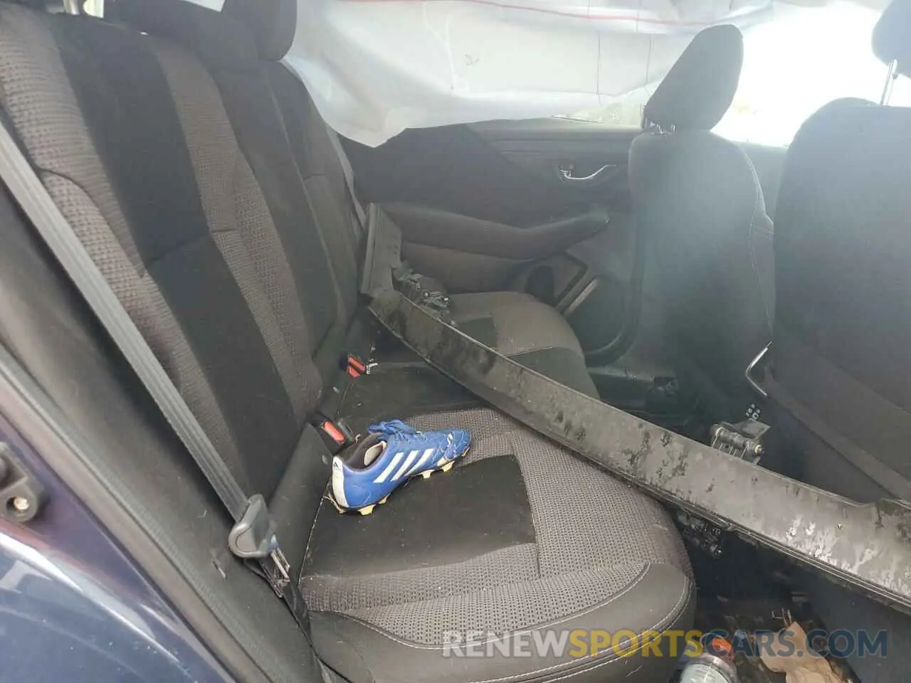 11 Photograph of a damaged car 4S4BTADC7S3180407 SUBARU OUTBACK 2025