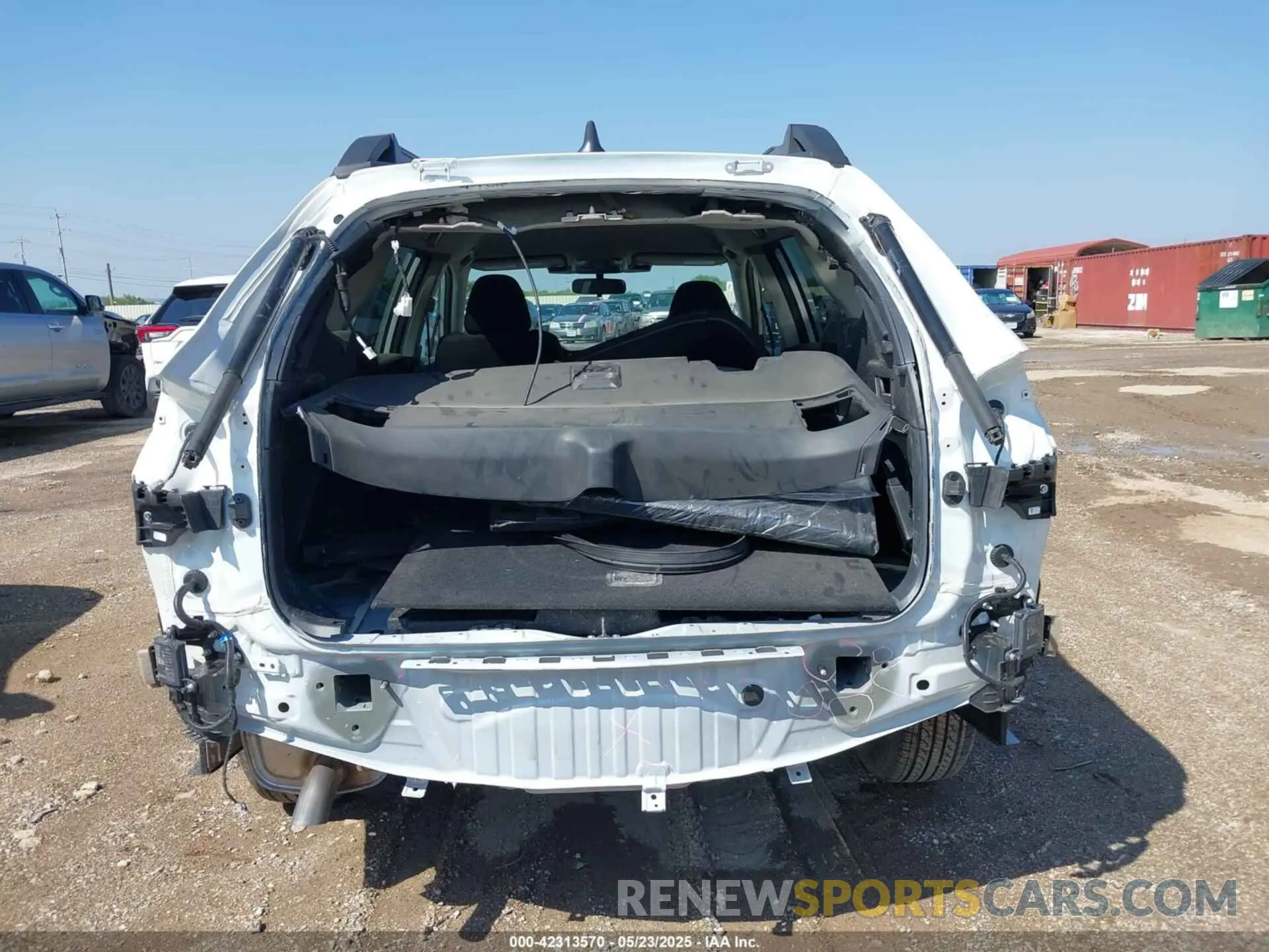 17 Photograph of a damaged car 4S4BTADC9S3235536 SUBARU OUTBACK 2025