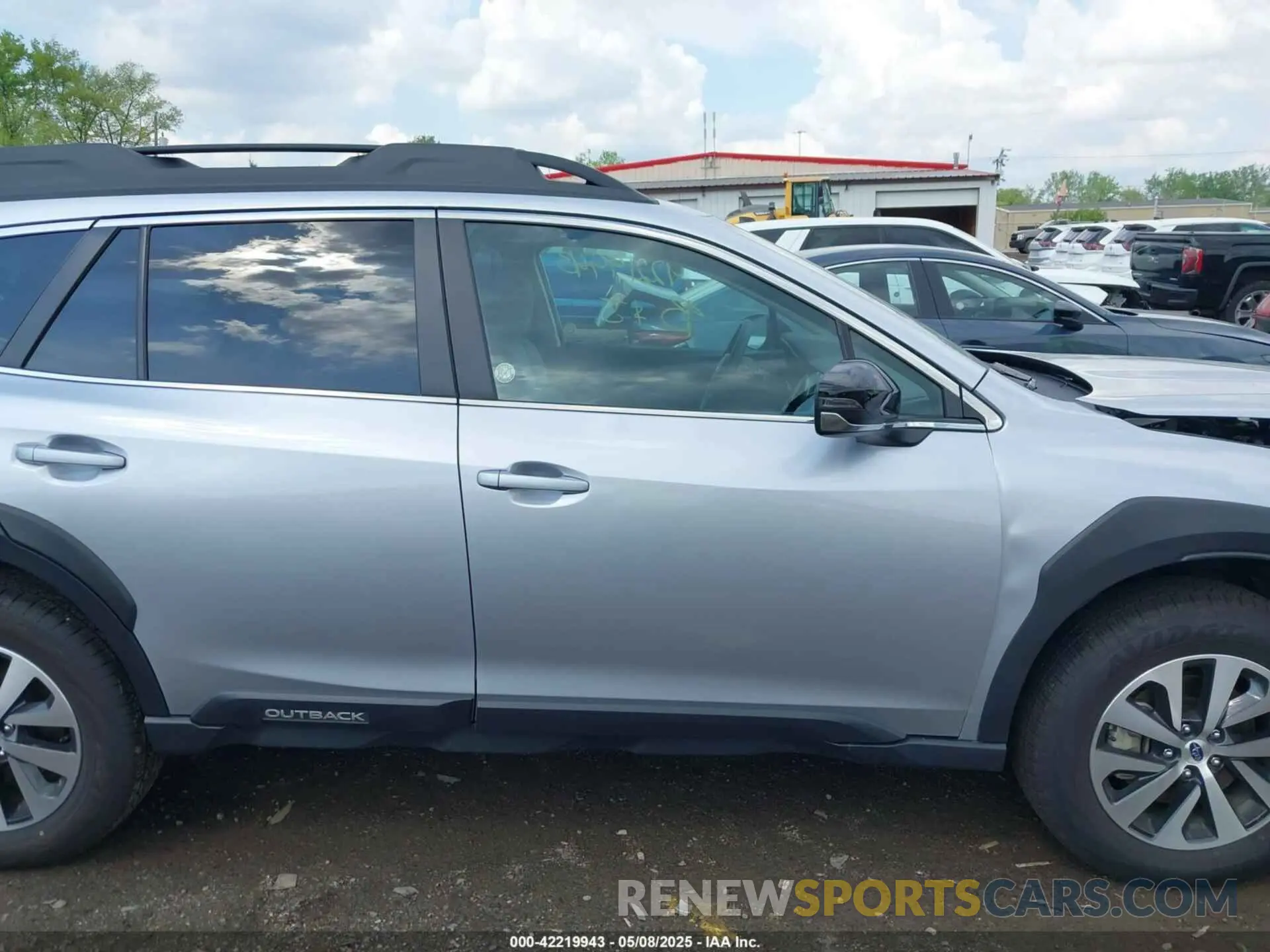 13 Photograph of a damaged car 4S4BTAFC3S3227431 SUBARU OUTBACK 2025