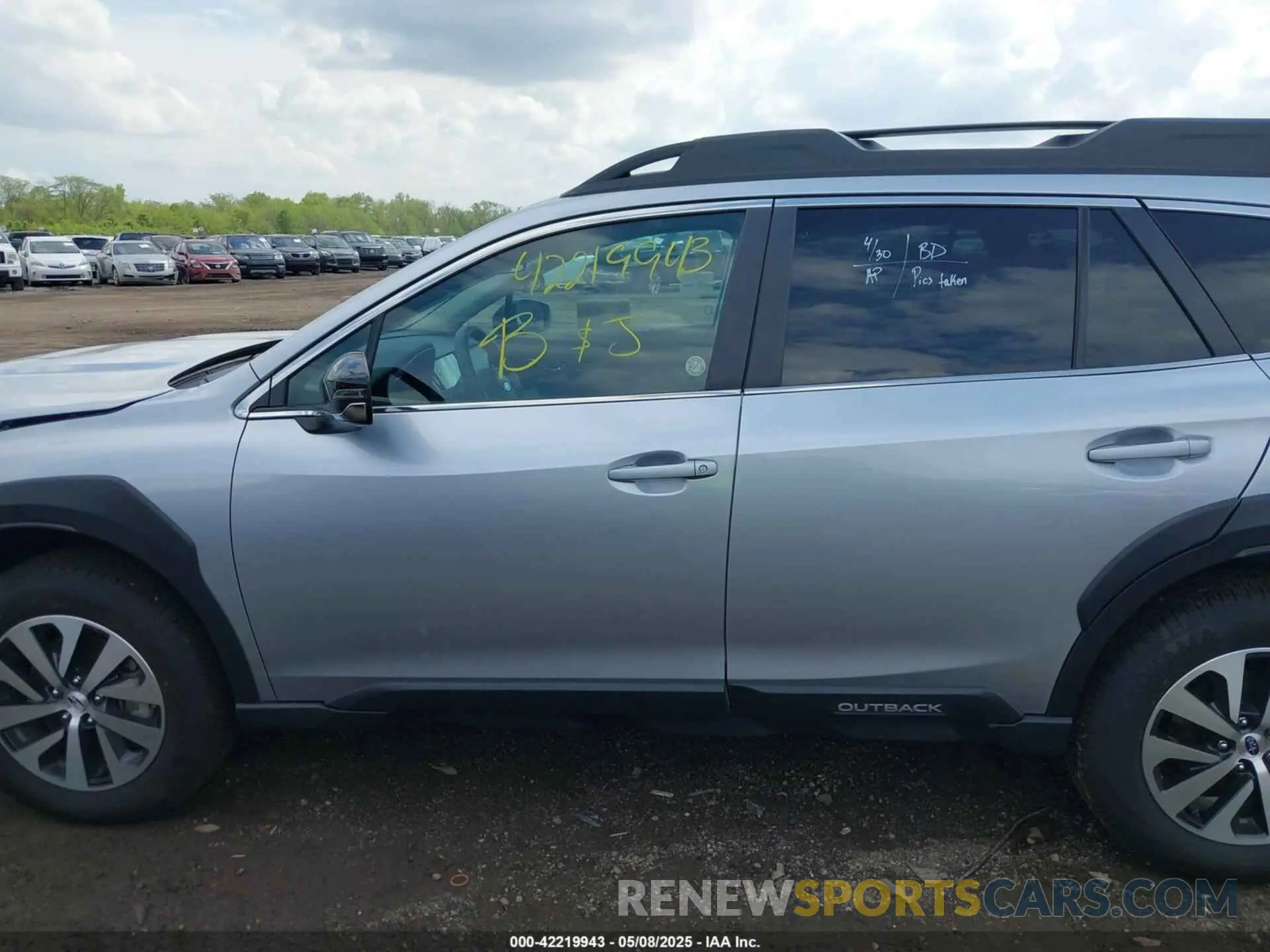 14 Photograph of a damaged car 4S4BTAFC3S3227431 SUBARU OUTBACK 2025