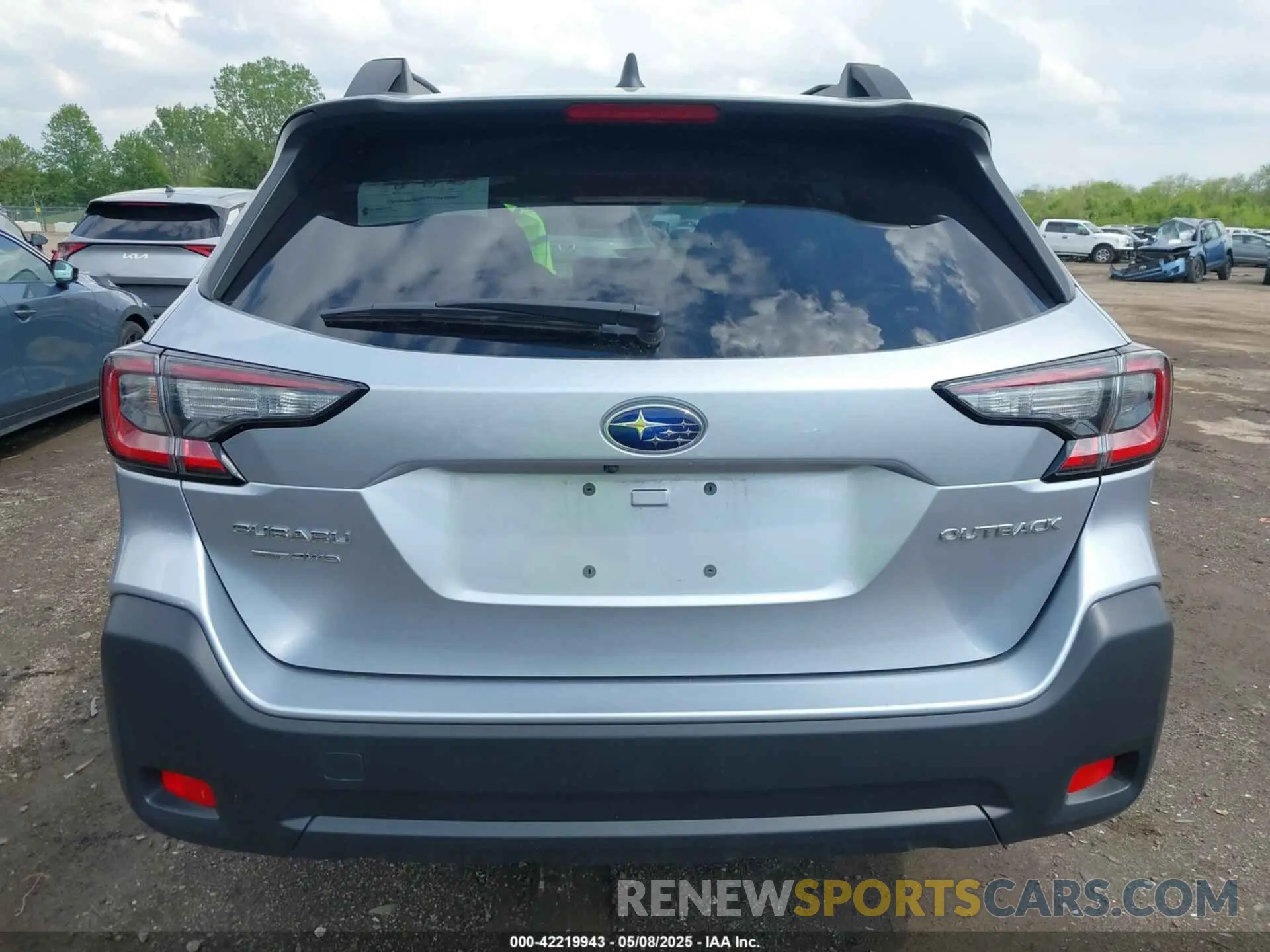 16 Photograph of a damaged car 4S4BTAFC3S3227431 SUBARU OUTBACK 2025