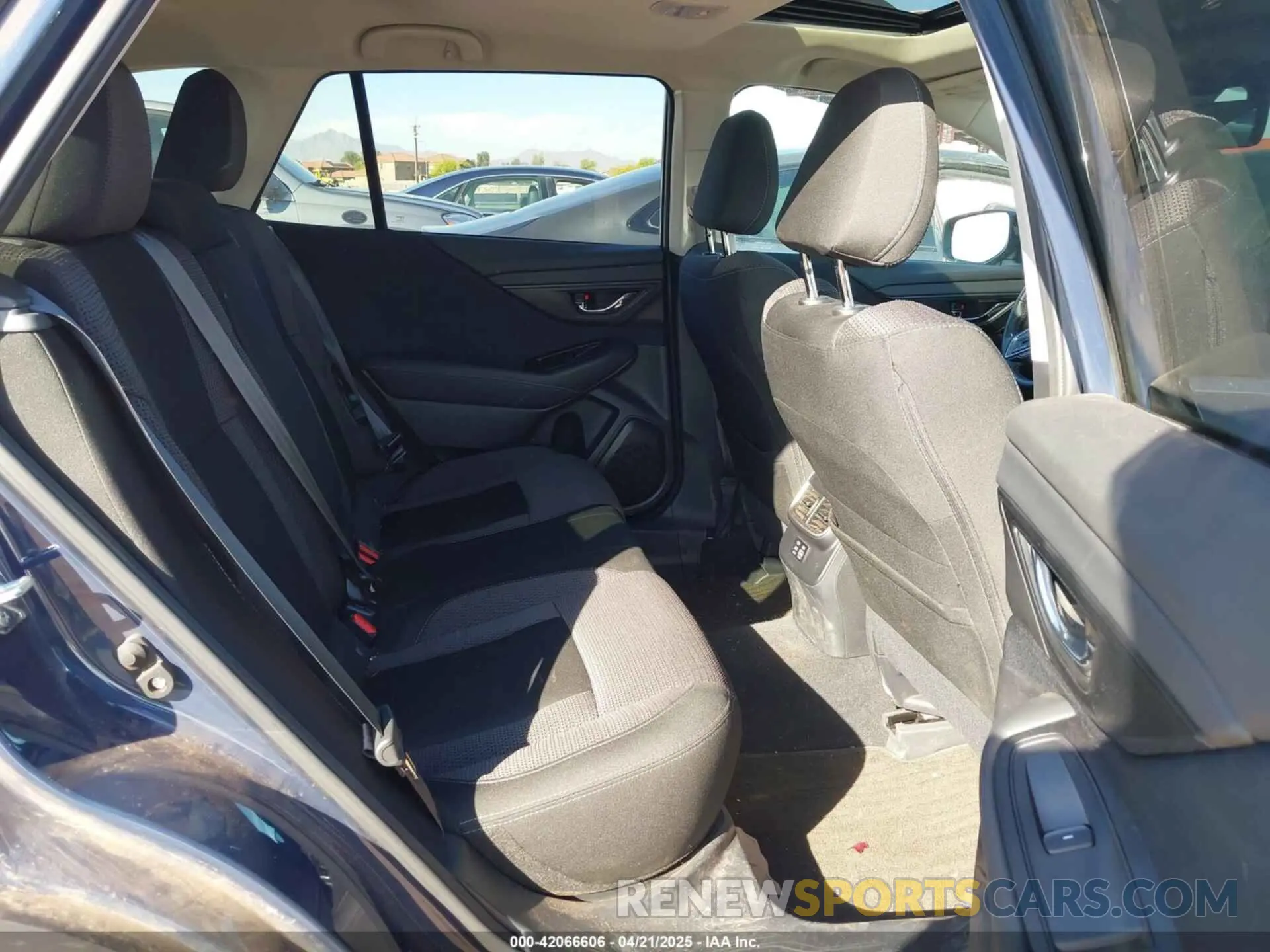 8 Photograph of a damaged car 4S4BTAFC6S3140994 SUBARU OUTBACK 2025