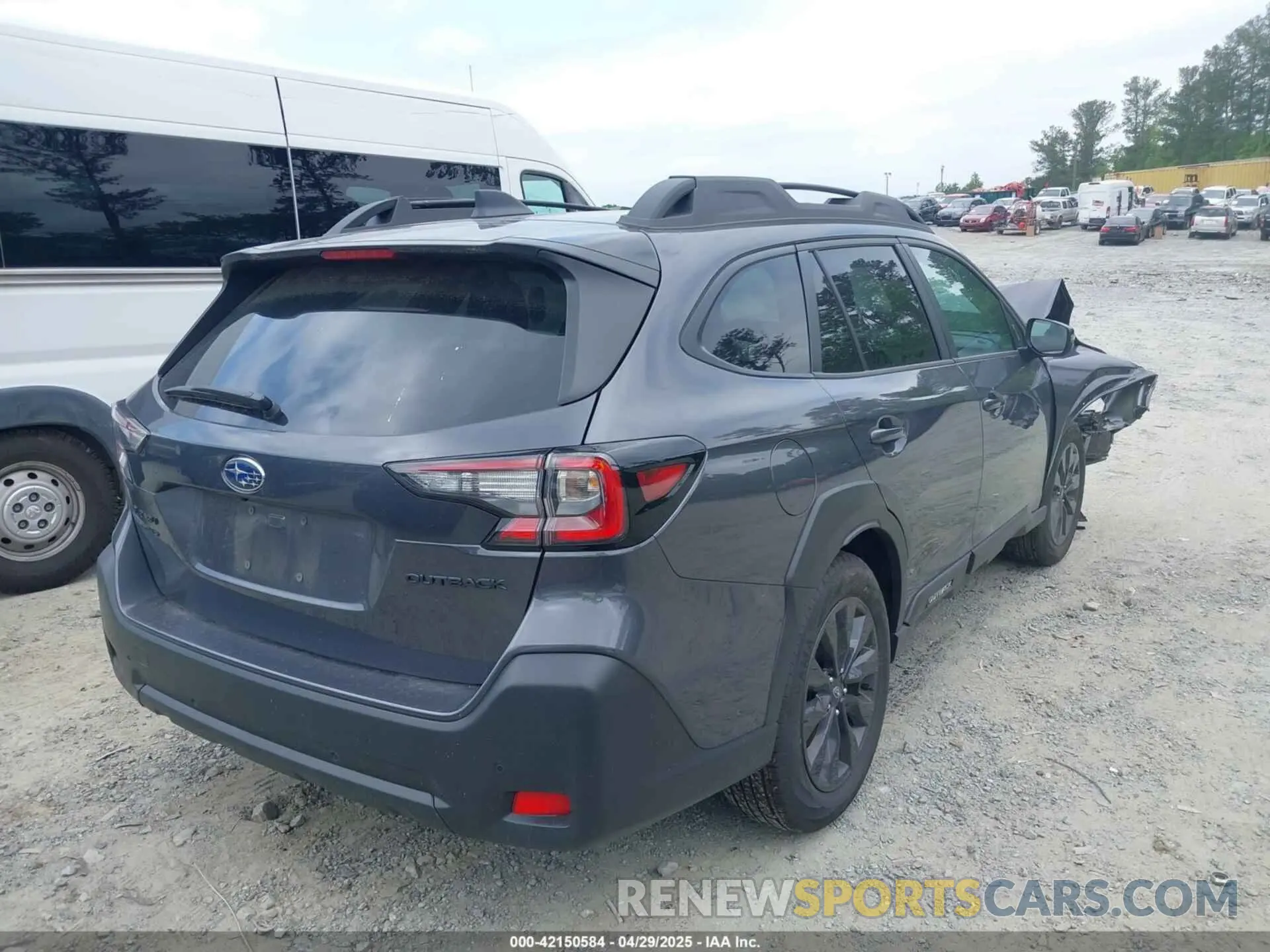 4 Photograph of a damaged car 4S4BTALC2S3182941 SUBARU OUTBACK 2025