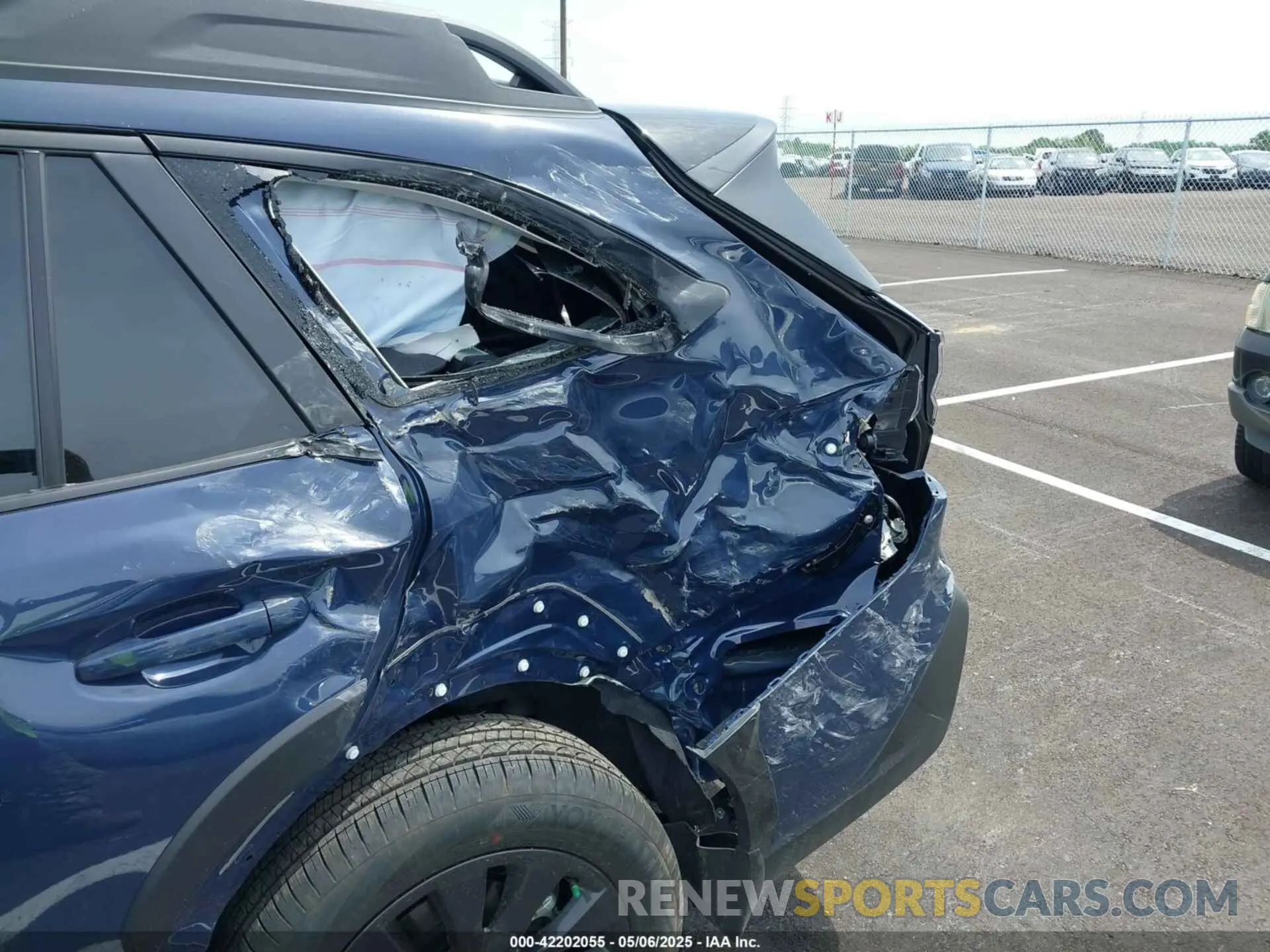 6 Photograph of a damaged car 4S4BTALC2S3195785 SUBARU OUTBACK 2025