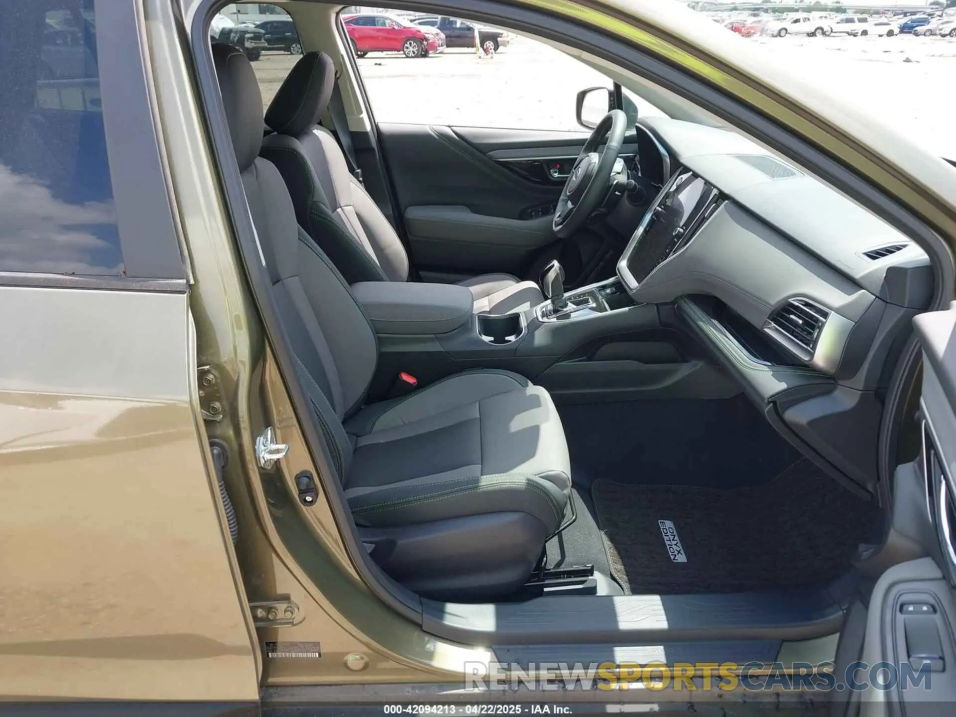 5 Photograph of a damaged car 4S4BTALC4S3220170 SUBARU OUTBACK 2025