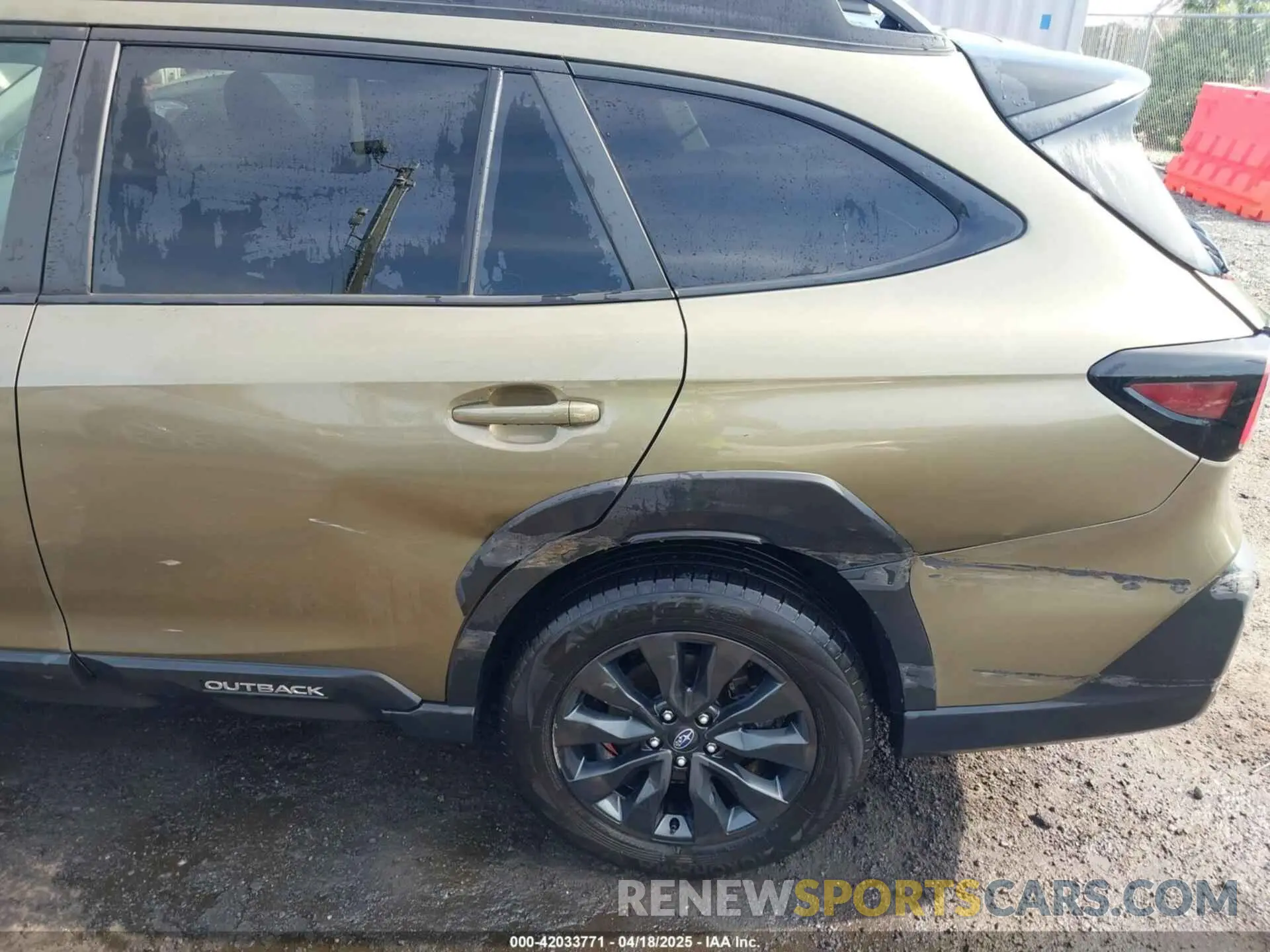 18 Photograph of a damaged car 4S4BTALC7S3125022 SUBARU OUTBACK 2025