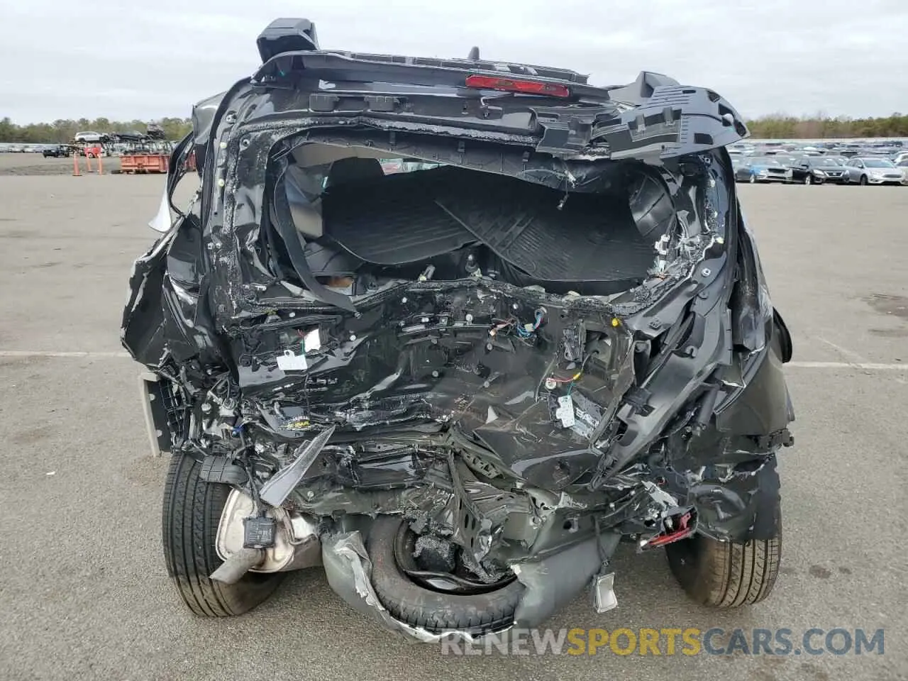 6 Photograph of a damaged car 4S4BTANC9S3203782 SUBARU OUTBACK 2025