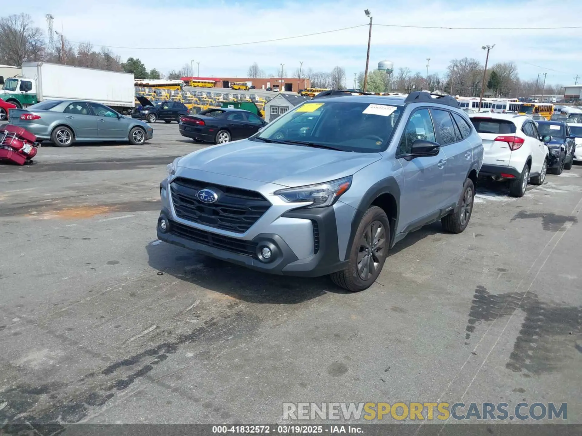 2 Photograph of a damaged car 4S4BTGLD2S3132147 SUBARU OUTBACK 2025