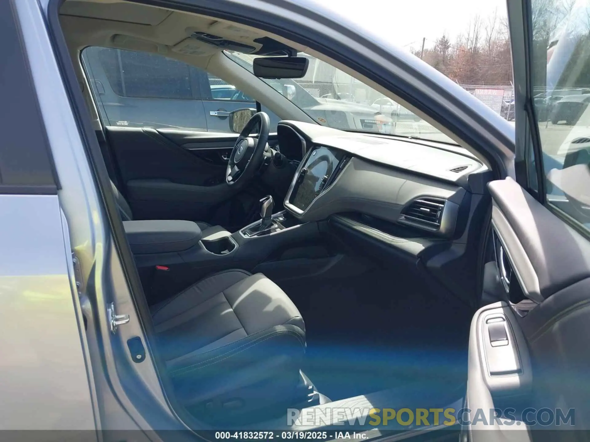 5 Photograph of a damaged car 4S4BTGLD2S3132147 SUBARU OUTBACK 2025