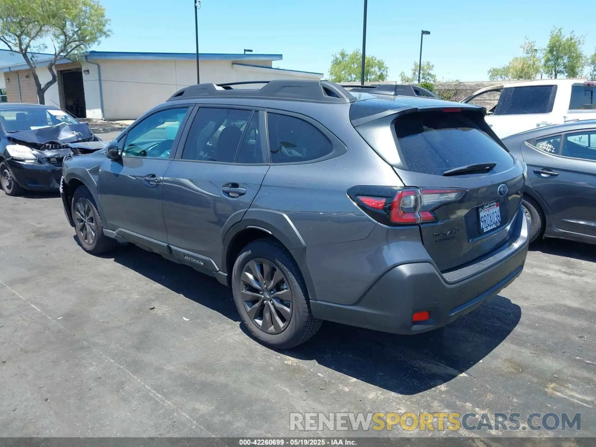 3 Photograph of a damaged car 4S4BTGLD4S3161696 SUBARU OUTBACK 2025