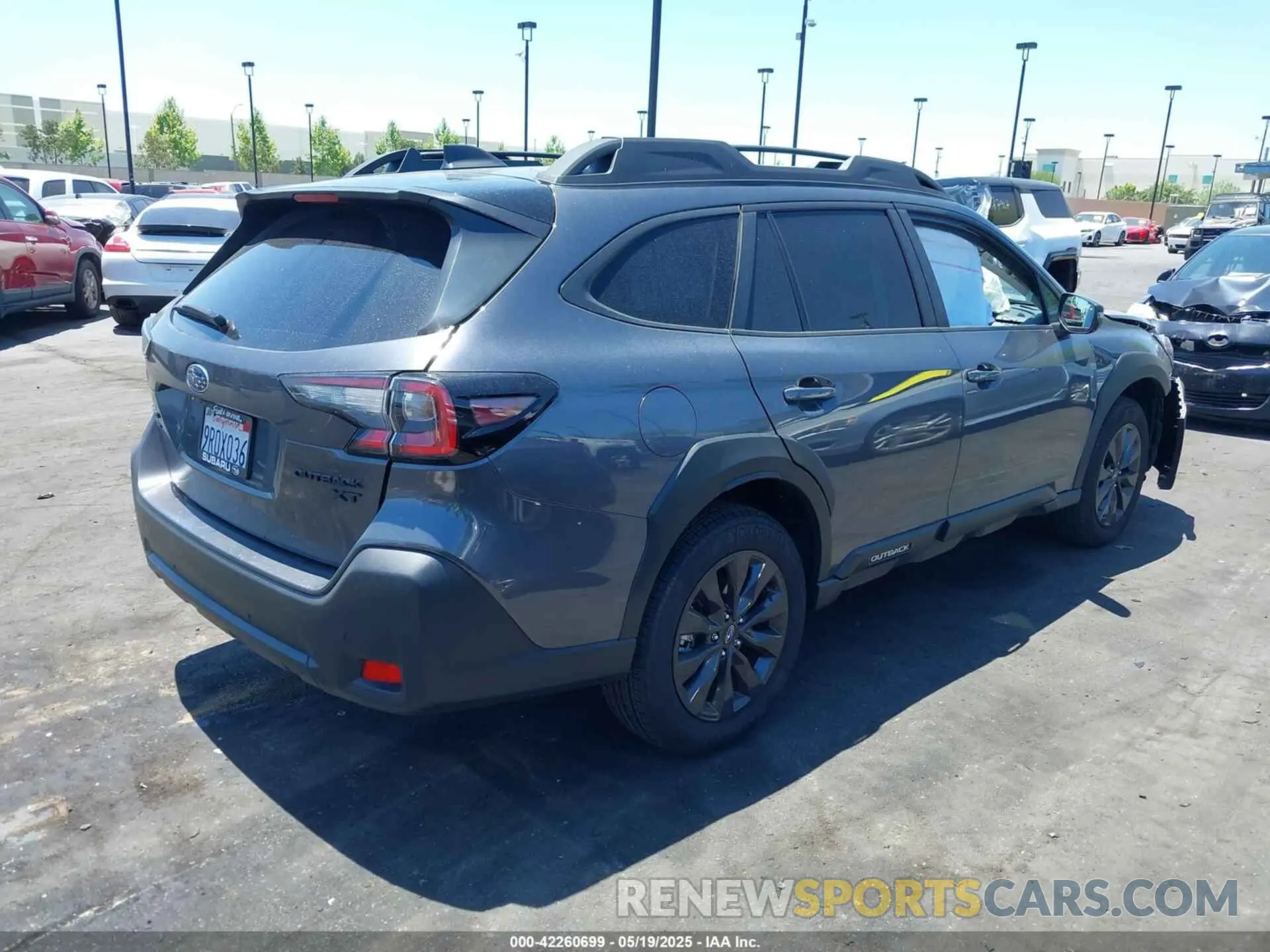 4 Photograph of a damaged car 4S4BTGLD4S3161696 SUBARU OUTBACK 2025