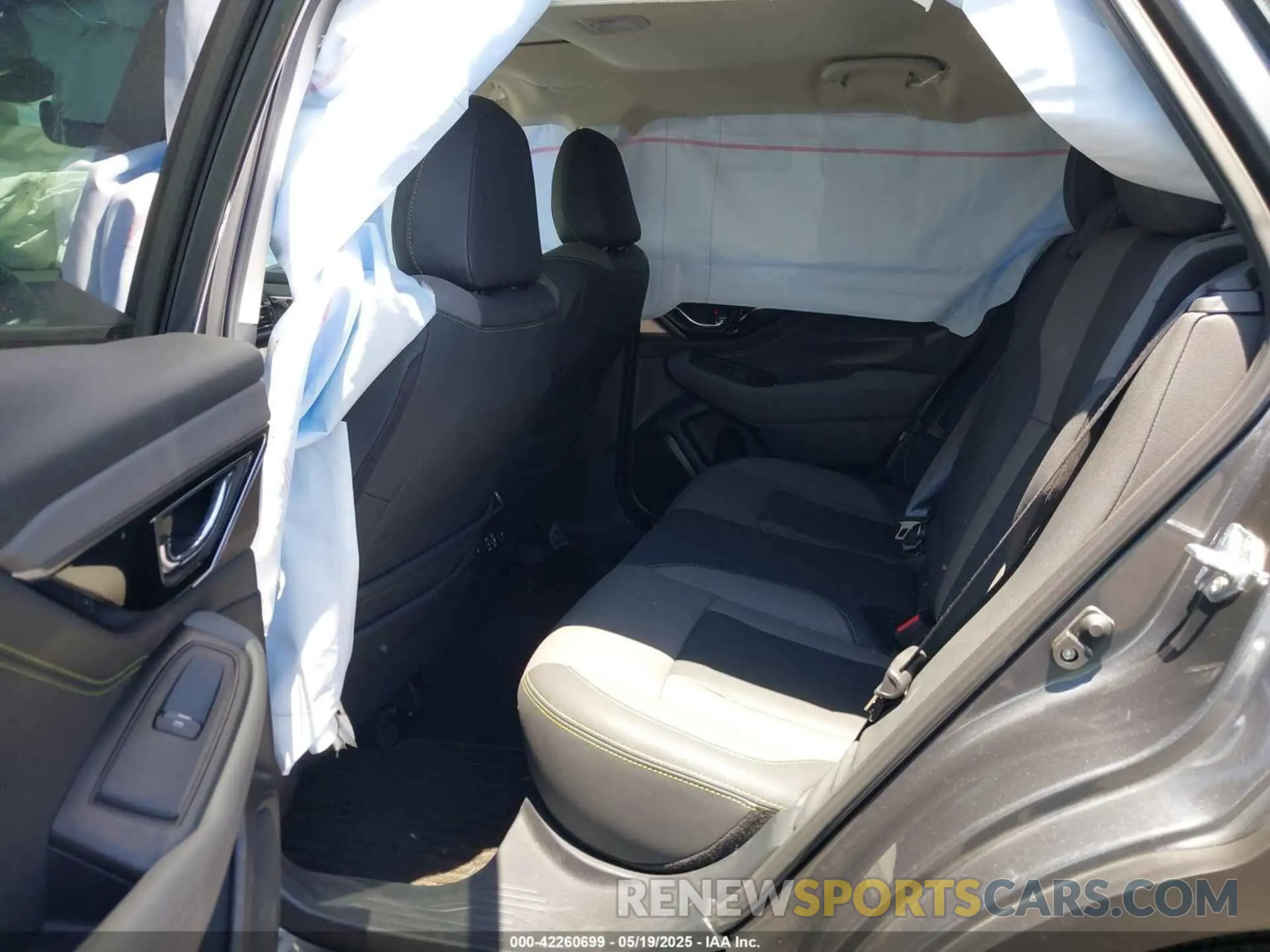 8 Photograph of a damaged car 4S4BTGLD4S3161696 SUBARU OUTBACK 2025