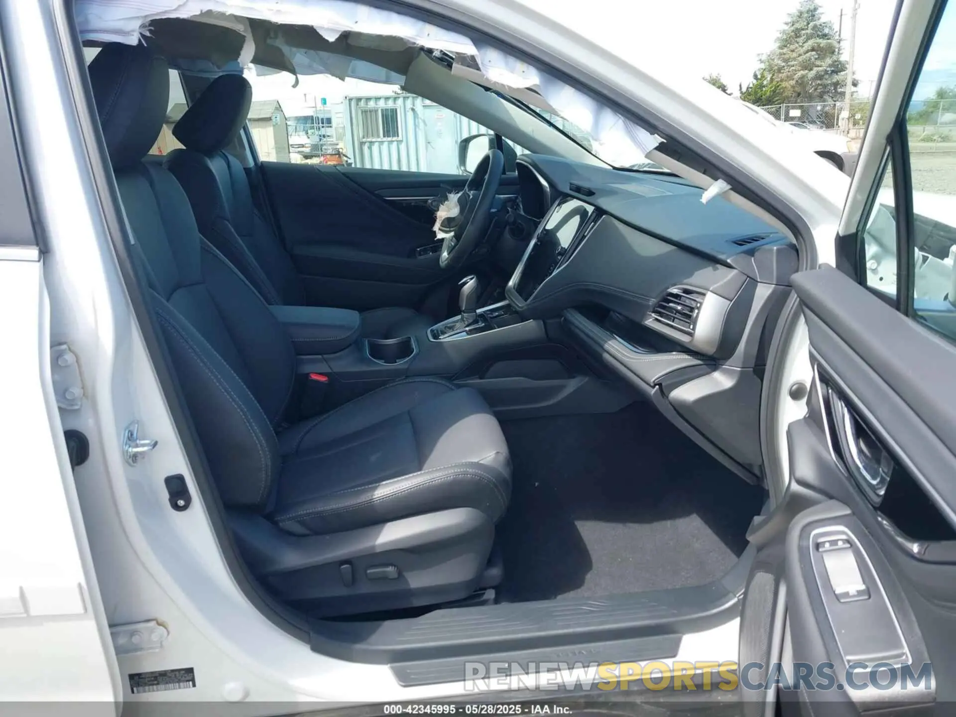 5 Photograph of a damaged car 4S4BTGND0S3187340 SUBARU OUTBACK 2025