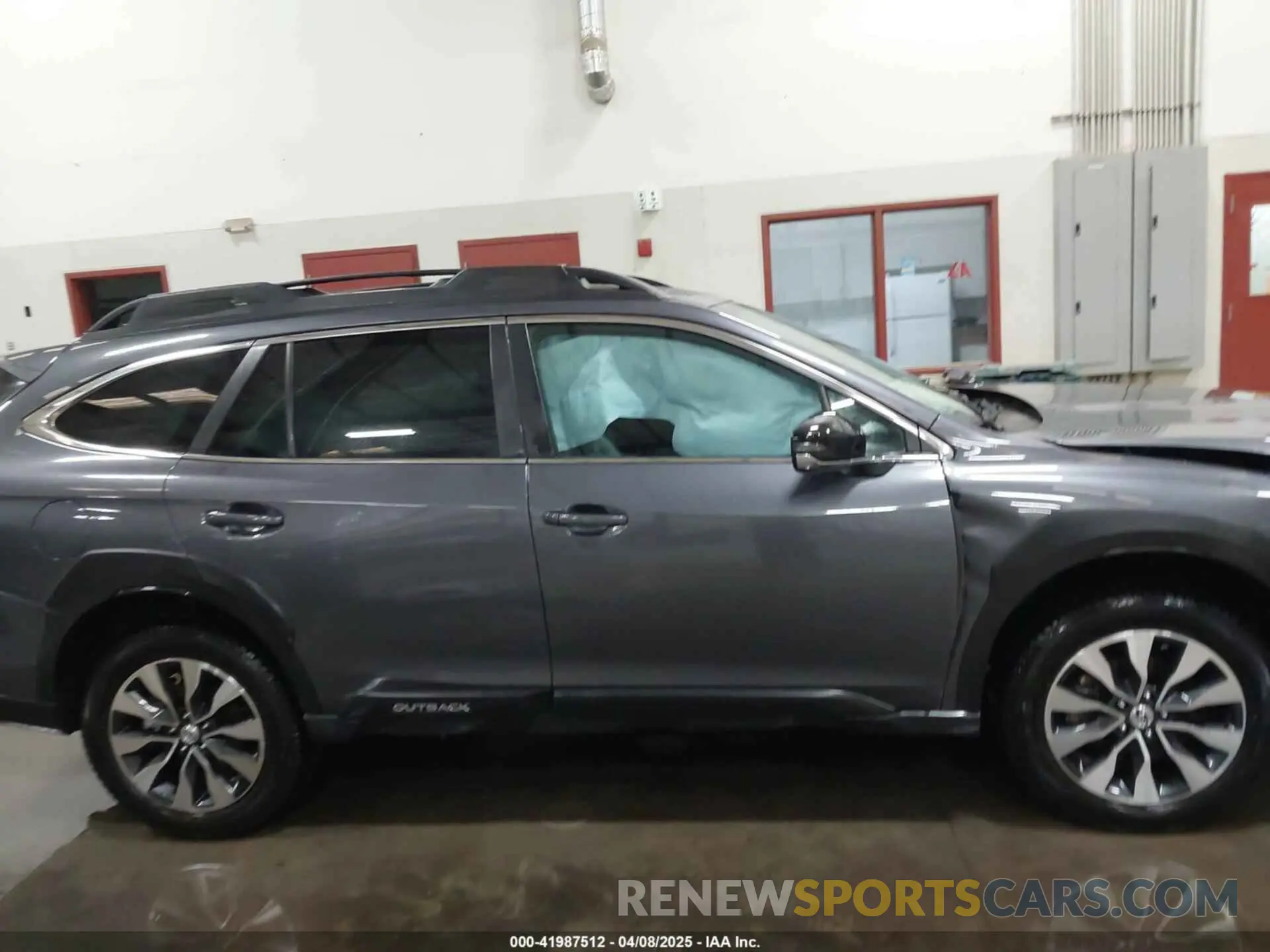 14 Photograph of a damaged car 4S4BTGND7S3165903 SUBARU OUTBACK 2025
