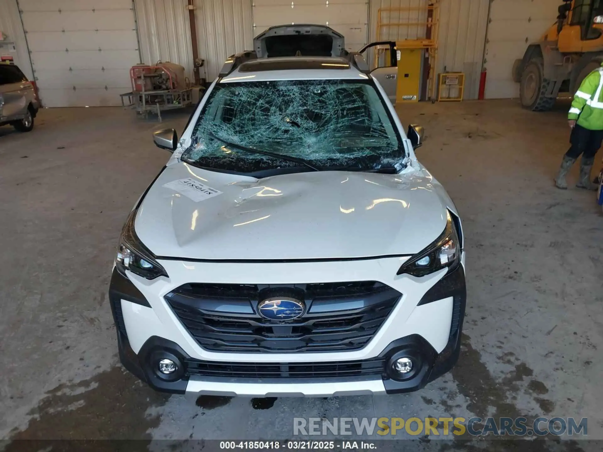 12 Photograph of a damaged car 4S4BTGPD0S3223833 SUBARU OUTBACK 2025