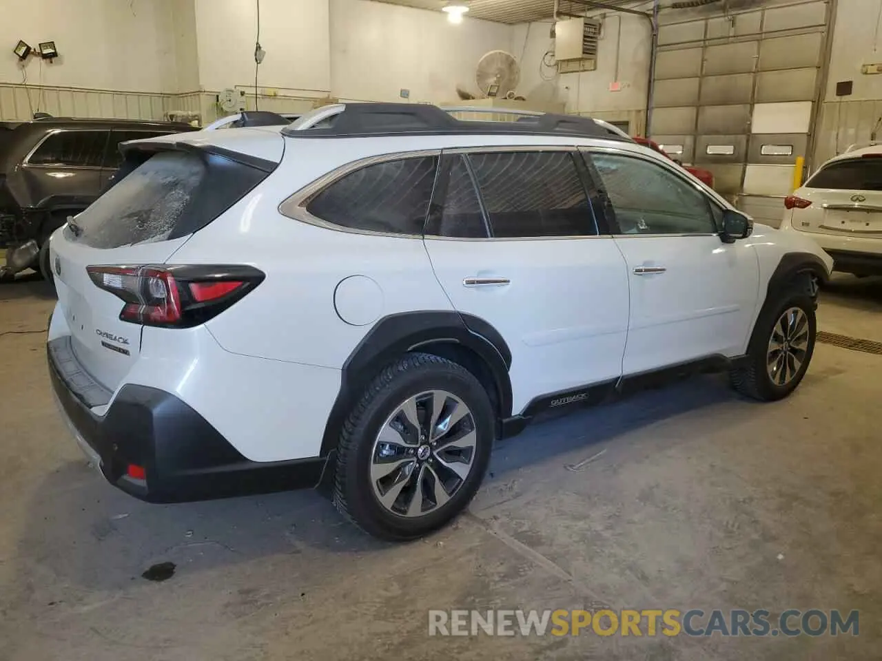 3 Photograph of a damaged car 4S4BTGPD5S3219292 SUBARU OUTBACK 2025