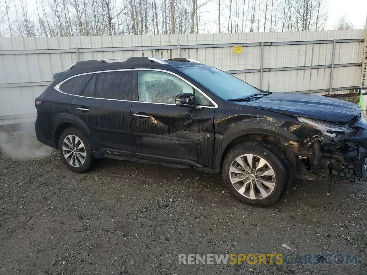 4 Photograph of a damaged car 4S4BTGPD6S3104507 SUBARU OUTBACK 2025