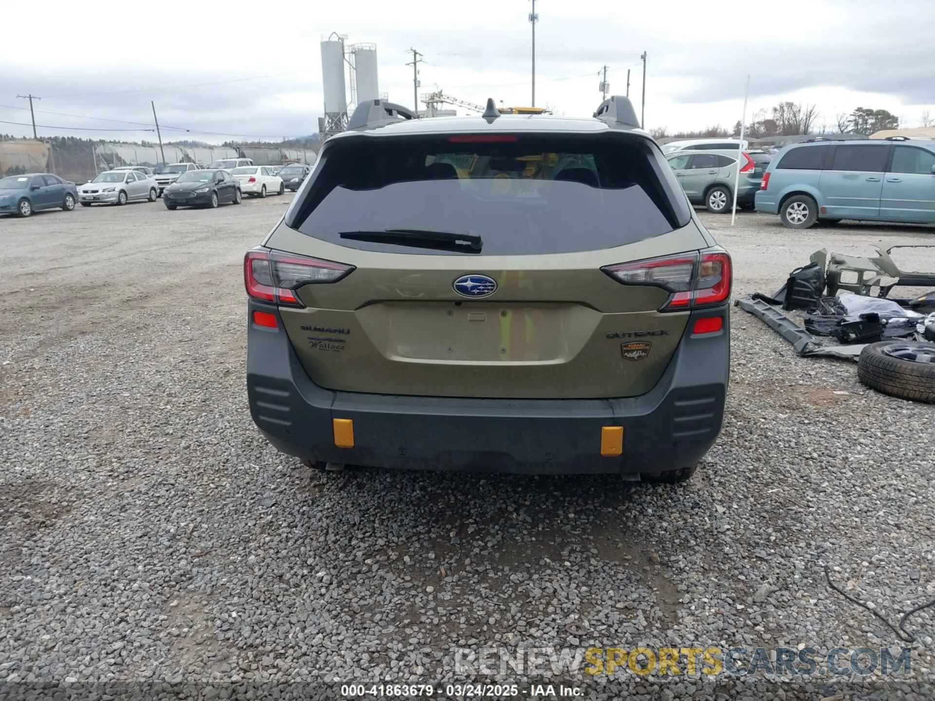 17 Photograph of a damaged car 4S4BTGUD6S3162444 SUBARU OUTBACK 2025
